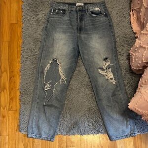 90’s Boyfriend Distressed Women’s Blue Jeans